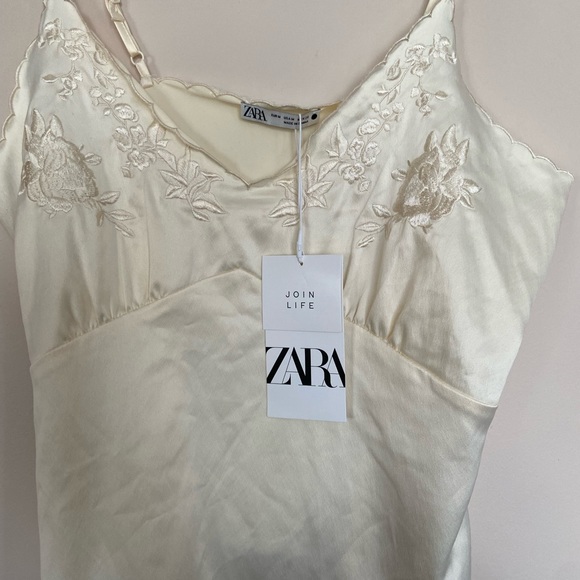 Zara Embroidered Camisole - Picture 9 of 10